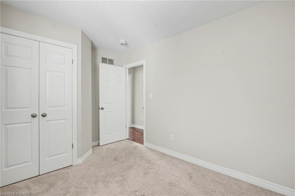 45 Helen Drive E Property Photo 18