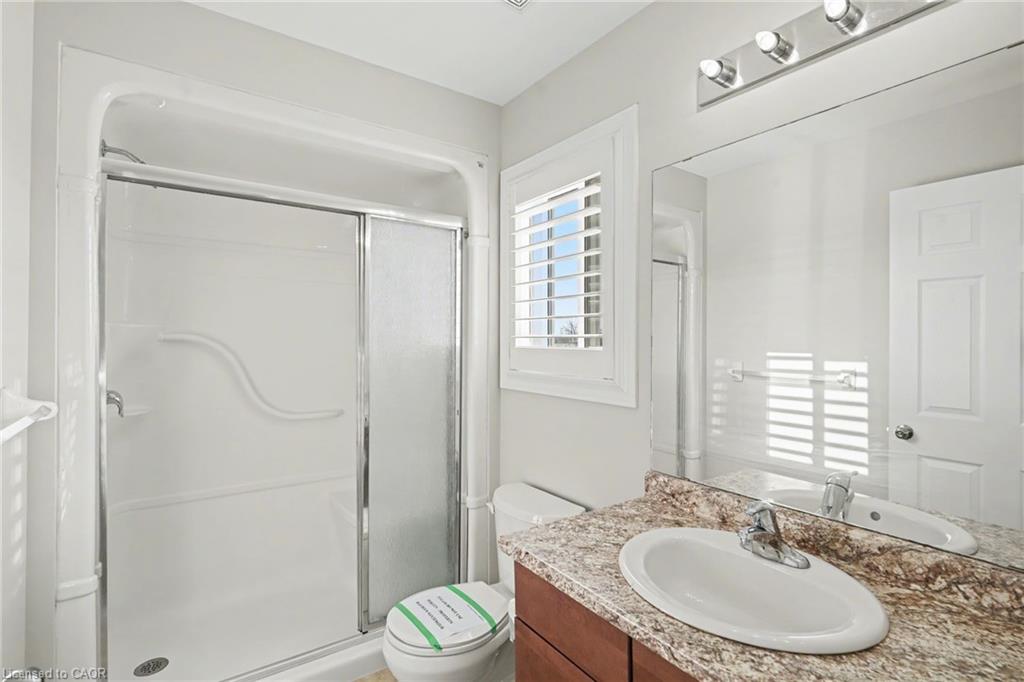 45 Helen Drive E Property Photo 27