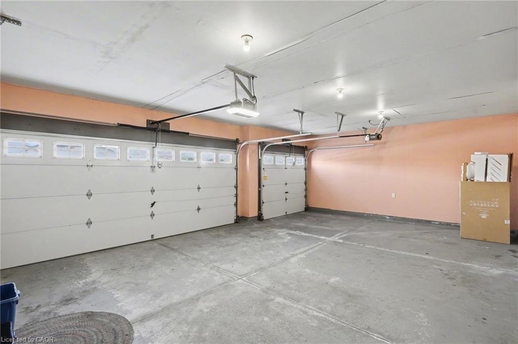 45 Helen Drive E Property Photo 34