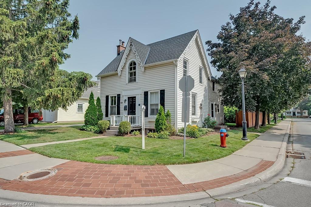 491 Pearl Street Property Photo 1