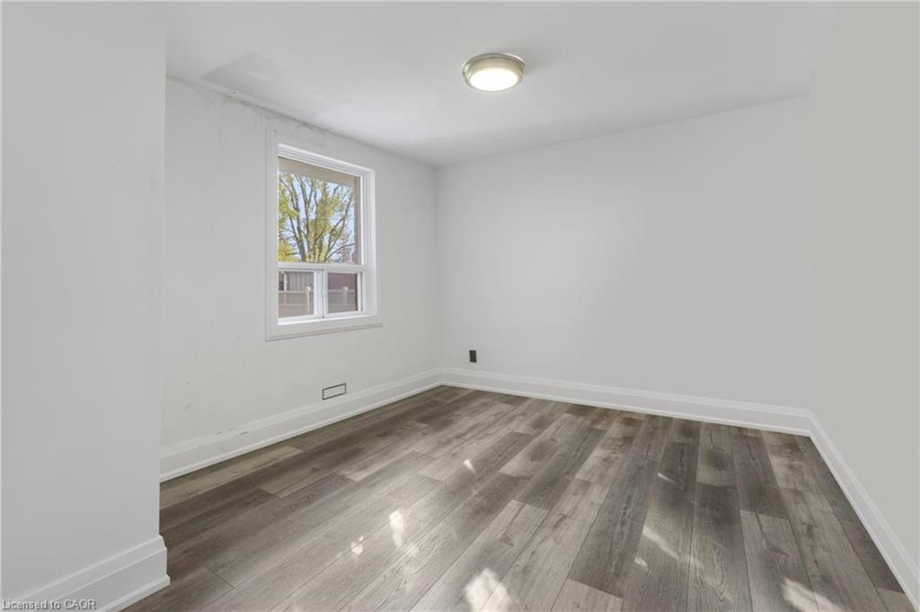 938 Henley Road Property Photo 18