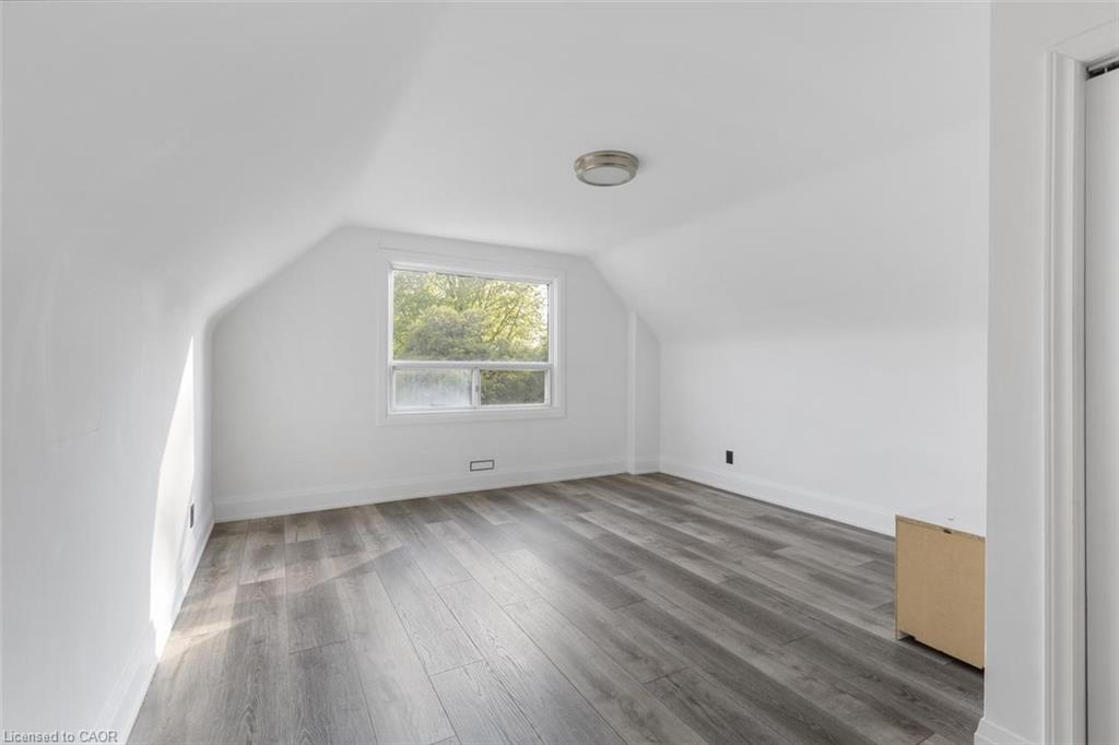 938 Henley Road Property Photo 27