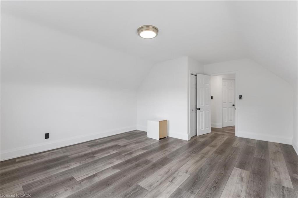 938 Henley Road Property Photo 28