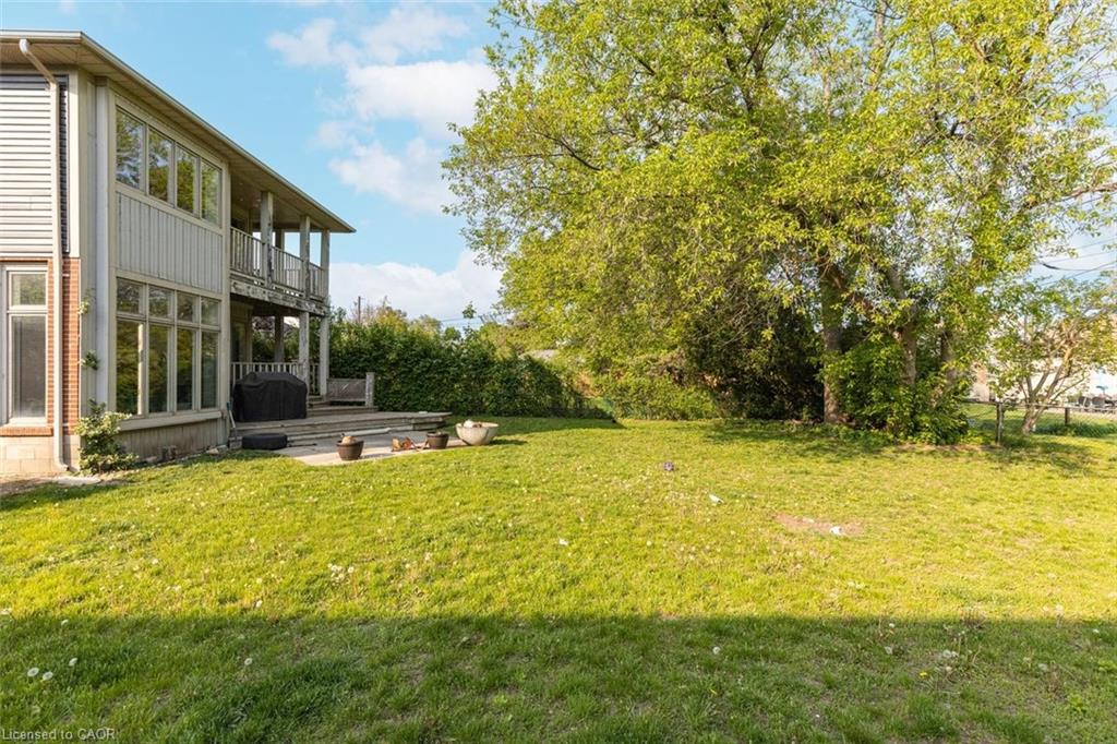 938 Henley Road Property Photo 33