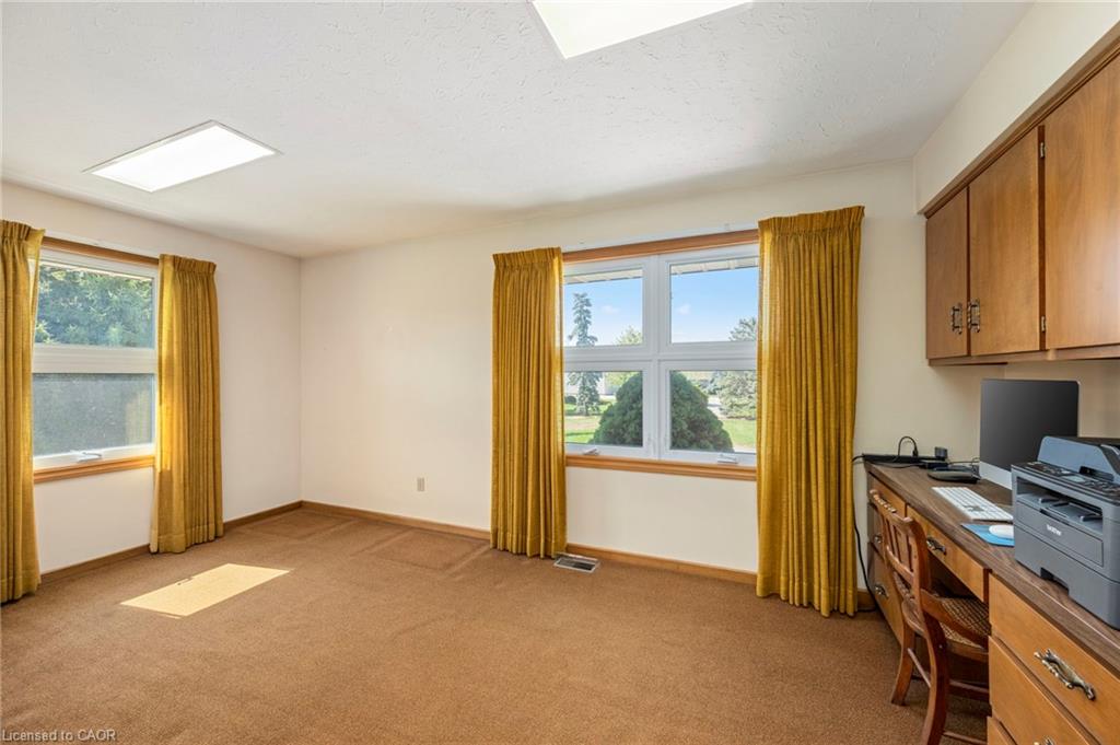 6828 Third Line Property Photo 14
