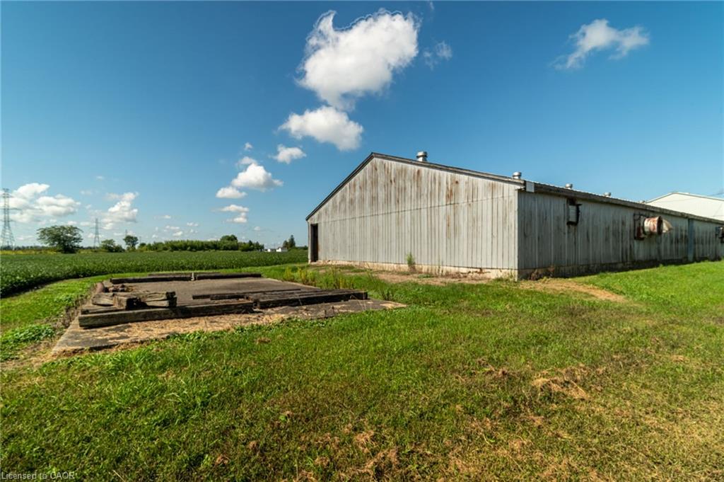 6828 Third Line Property Photo 44