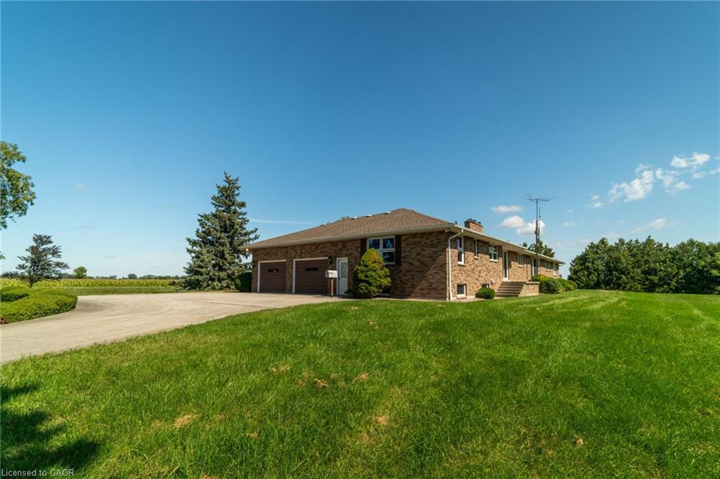 6828 Third Line Property Photo 46