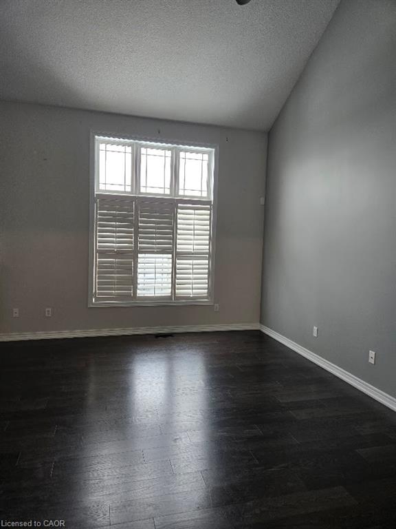 71 Cobblestone Drive Property Photo 5