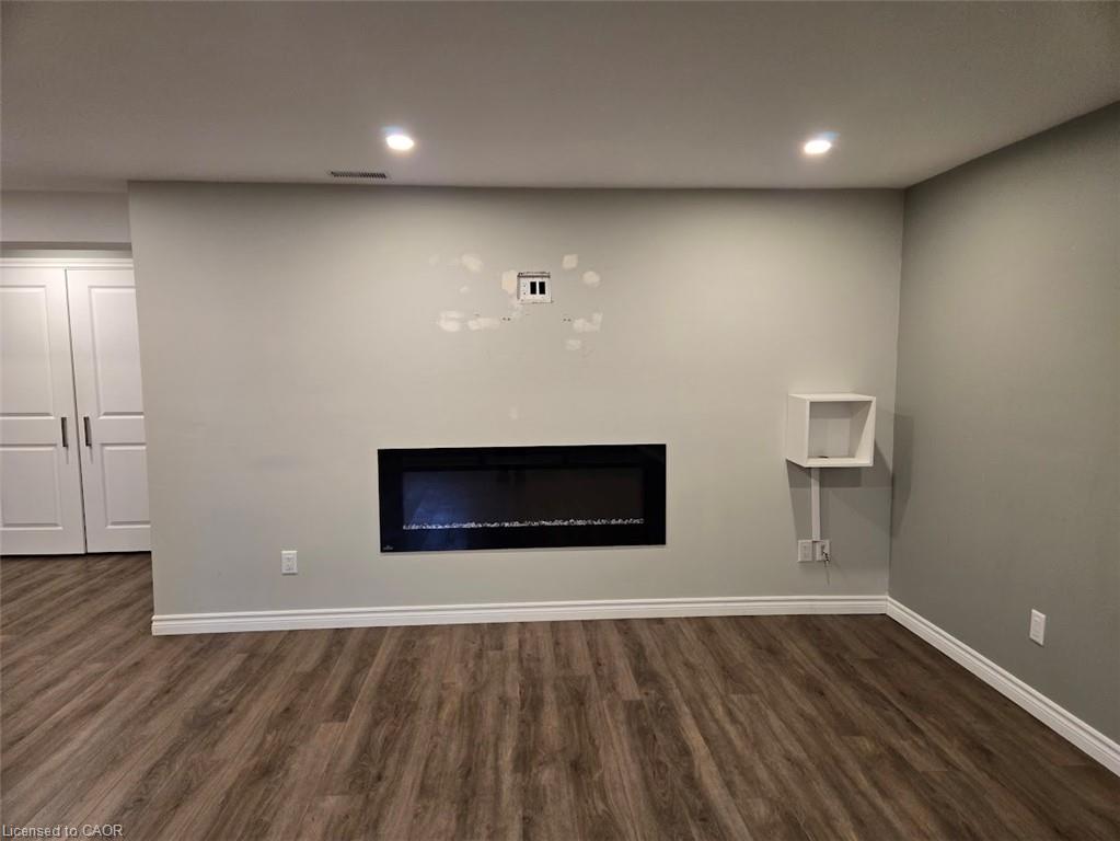 71 Cobblestone Drive Property Photo 12