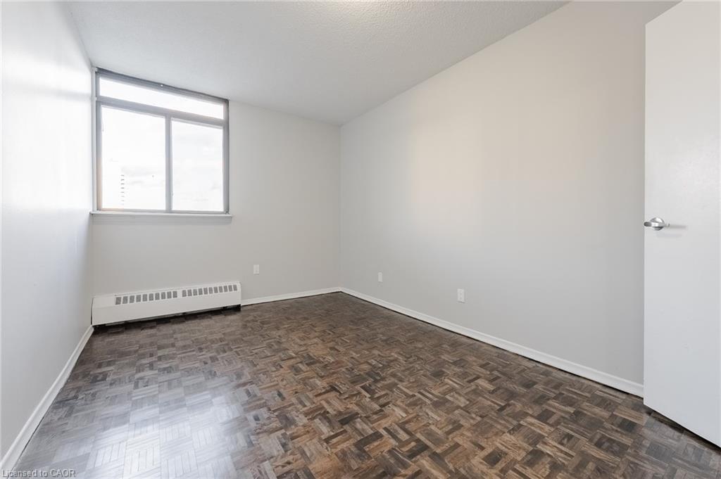 404-770 Hager Avenue Property Photo 17
