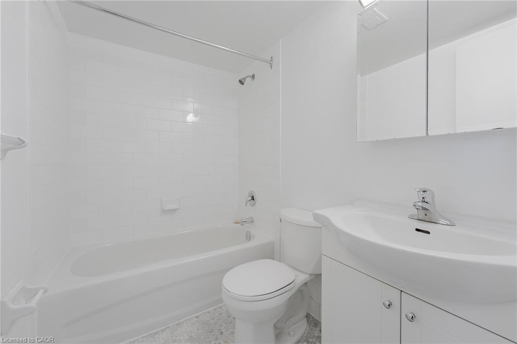 404-770 Hager Avenue Property Photo 20