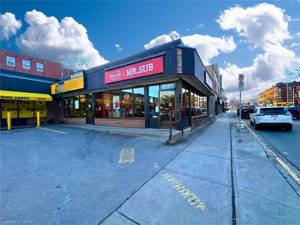 478 King Street E