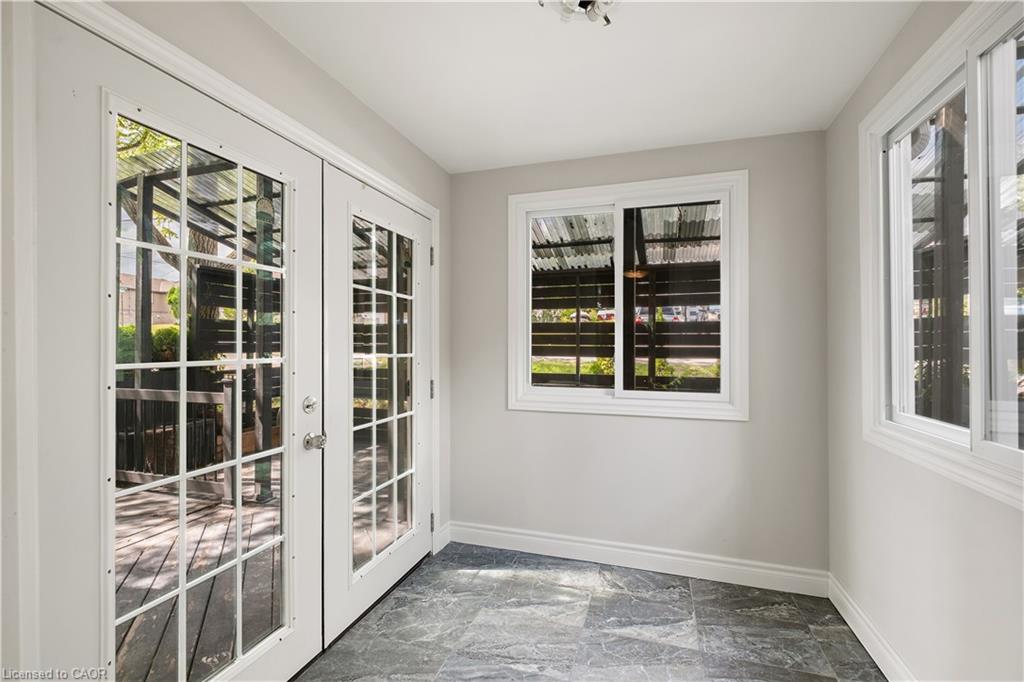 69 Hillview Road Property Photo 4