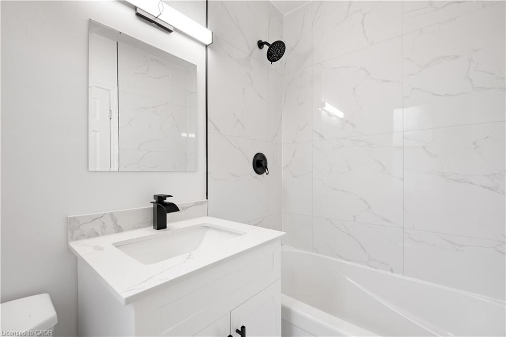 69 Hillview Road Property Photo 6