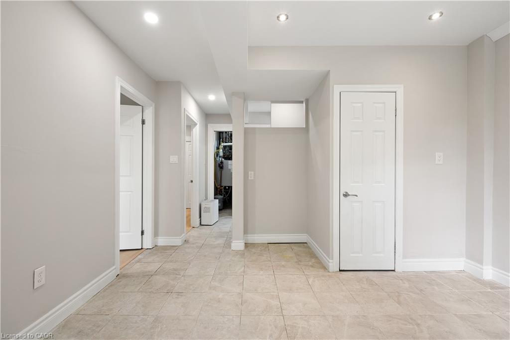 69 Hillview Road Property Photo 31