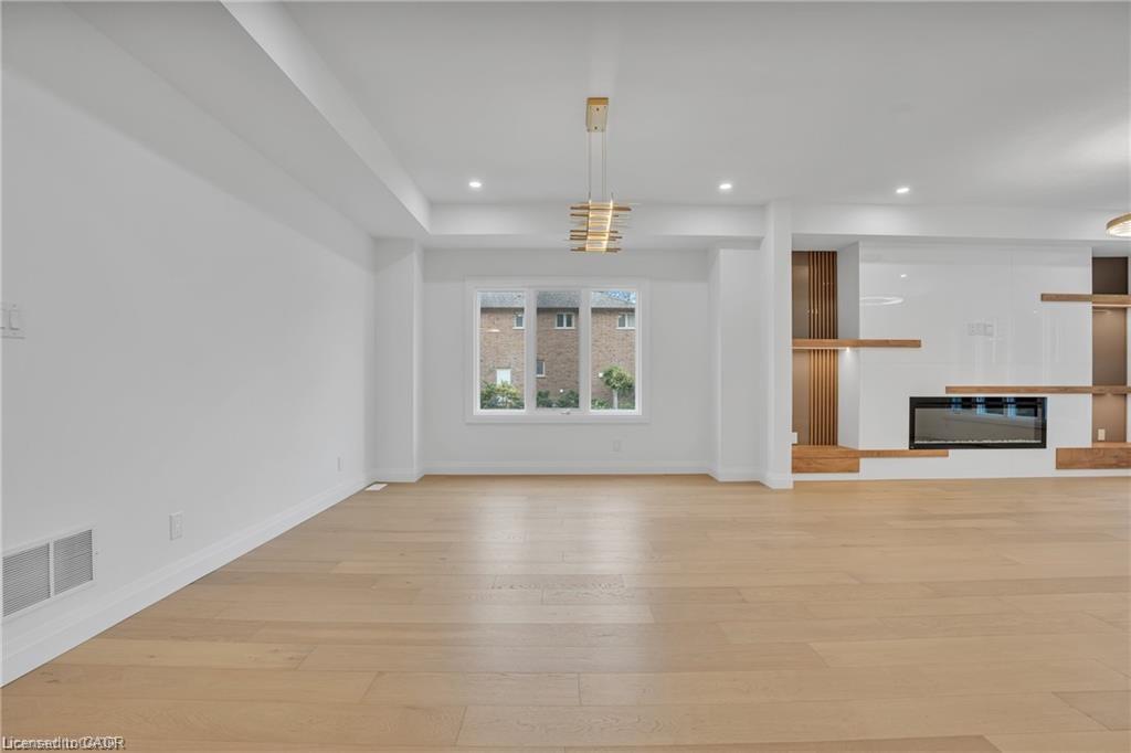 382 Southcote Road Property Photo 20