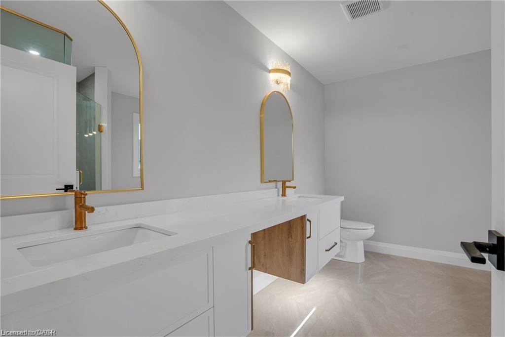 382 Southcote Road Property Photo 41