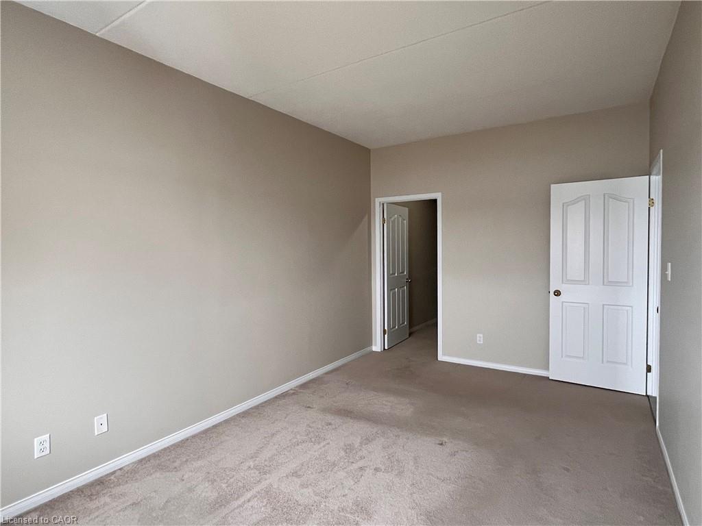 203-210 Main Street E Property Photo 32