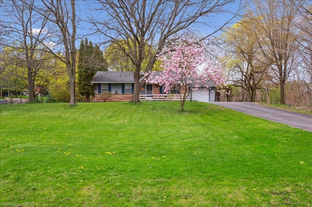 39 Bannockburn Road Property Photo 2