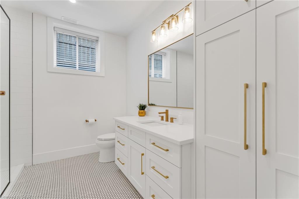 4678 Lobsinger Line Property Photo 27