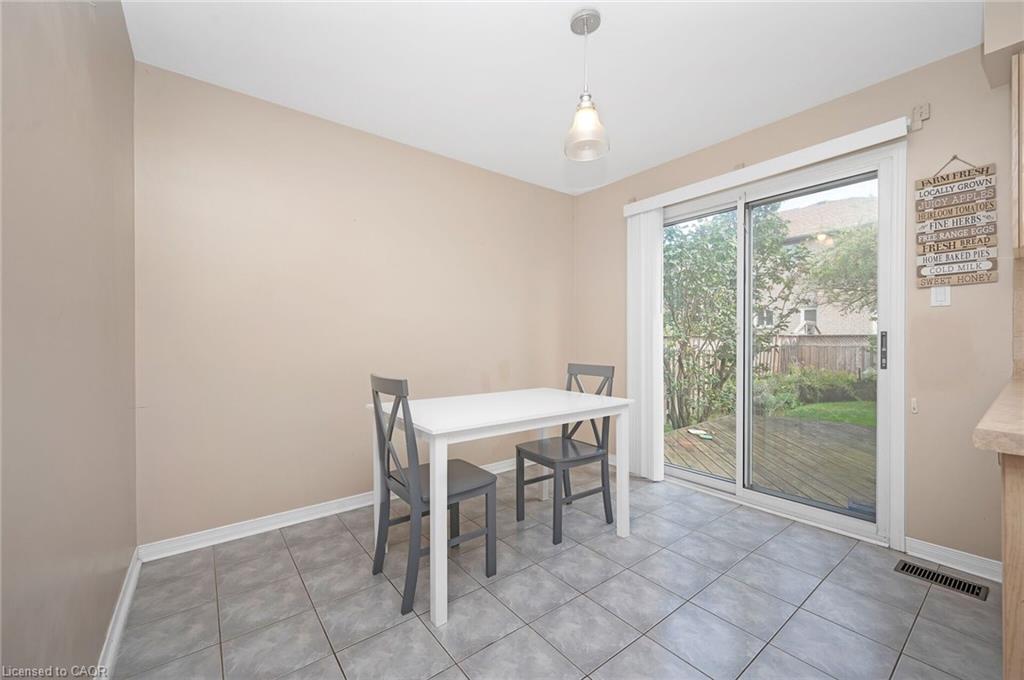 2189 Shorncliffe Boulevard Property Photo 10