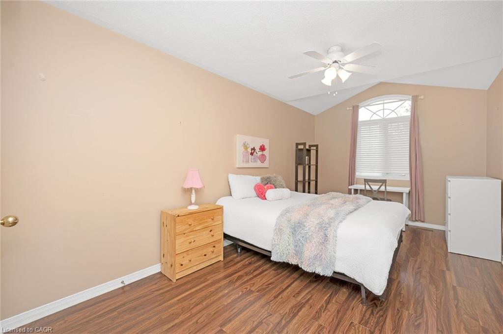 2189 Shorncliffe Boulevard Property Photo 16