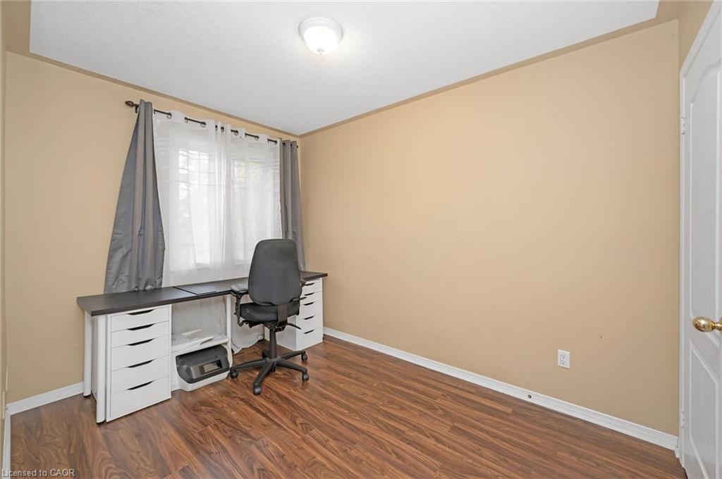 2189 Shorncliffe Boulevard Property Photo 17