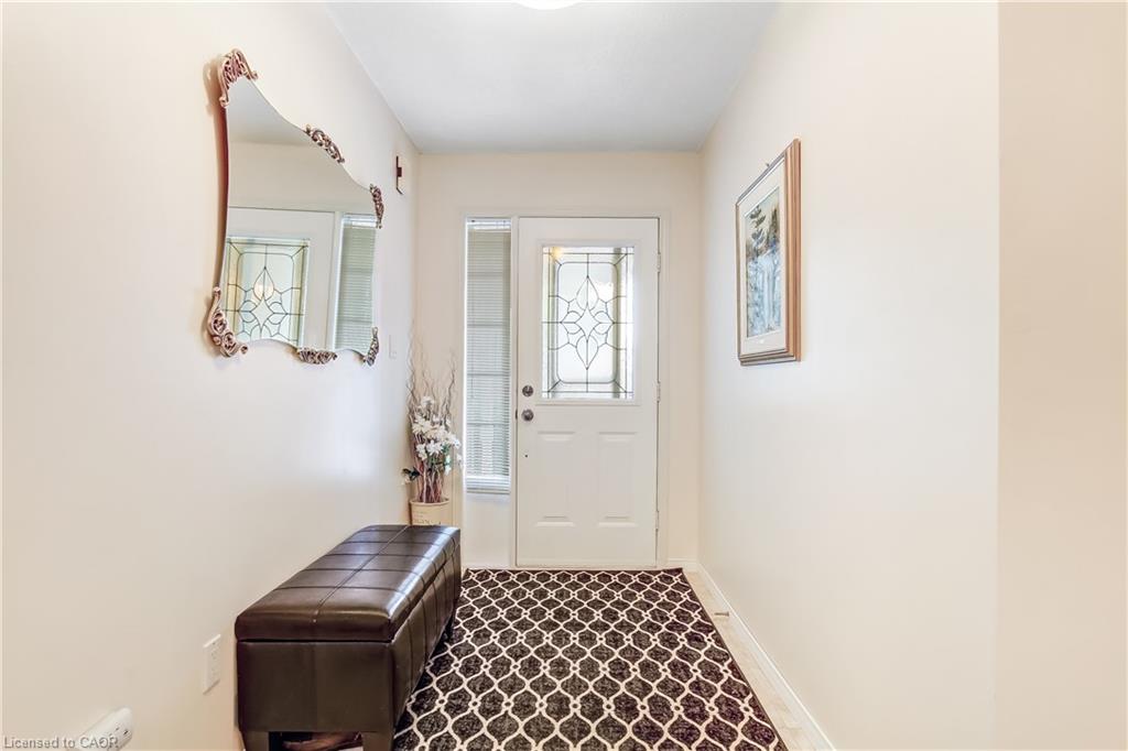 5 Walsingham Drive Property Photo 2