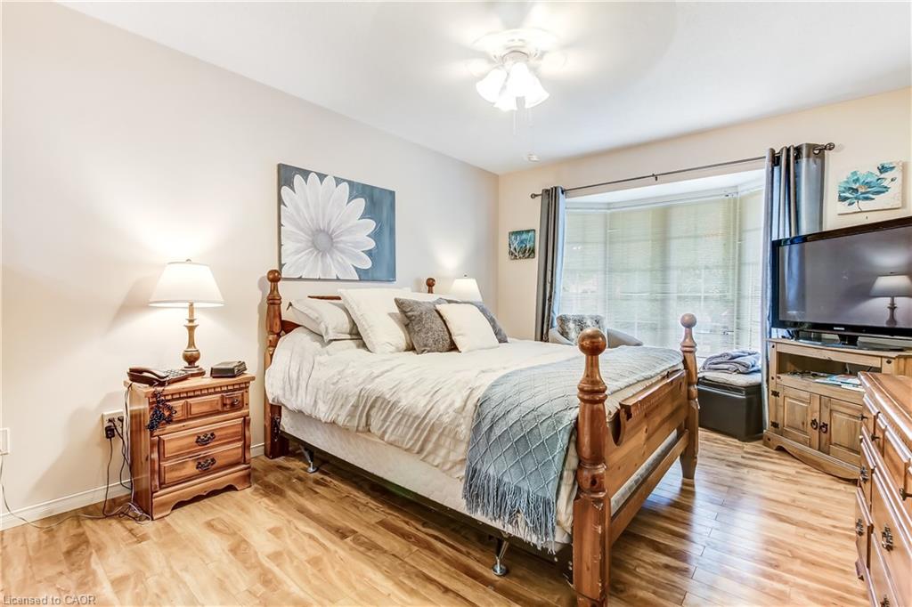 5 Walsingham Drive Property Photo 3