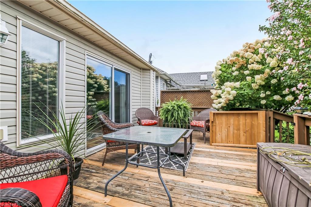 5 Walsingham Drive Property Photo 18