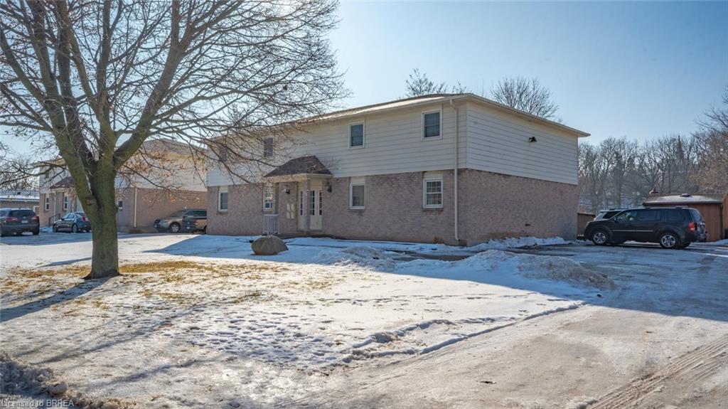 58 Willow Street Property Photo 2