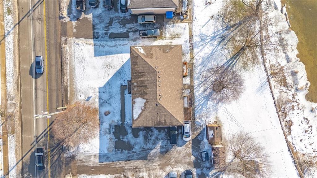 58 Willow Street Property Photo 5