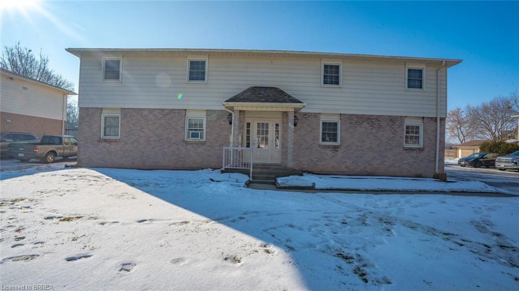 58 Willow Street Property Photo 8