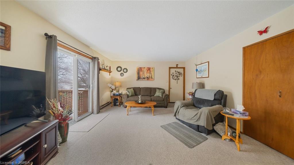 58 Willow Street Property Photo 15