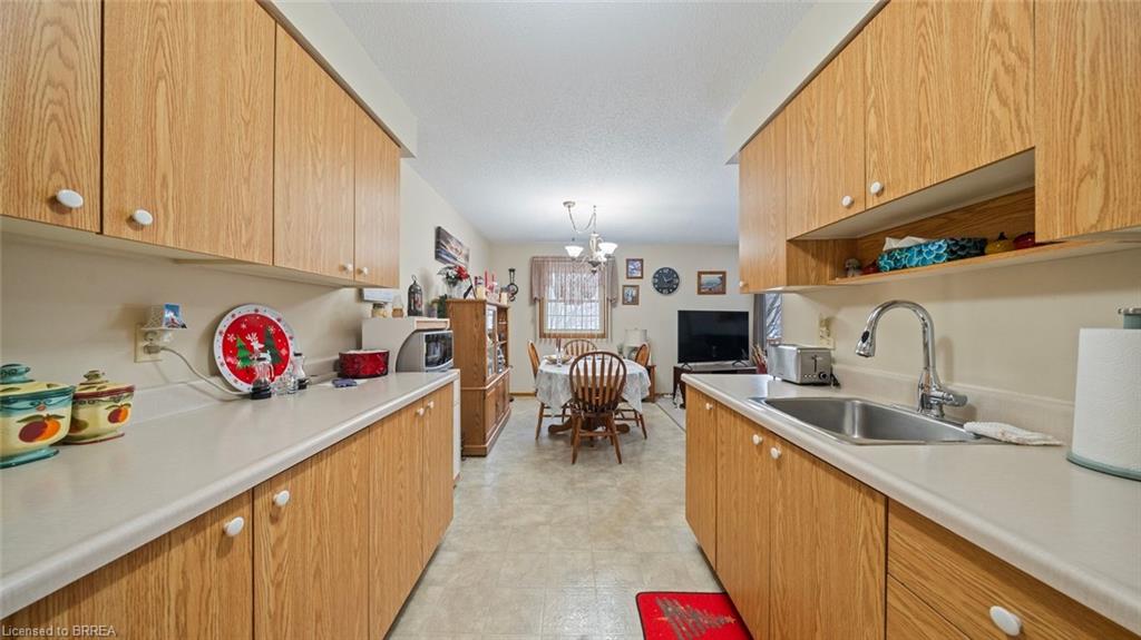 58 Willow Street Property Photo 20