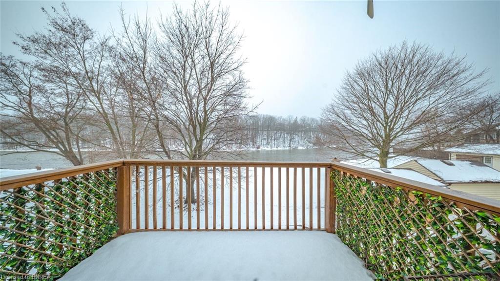 58 Willow Street Property Photo 24