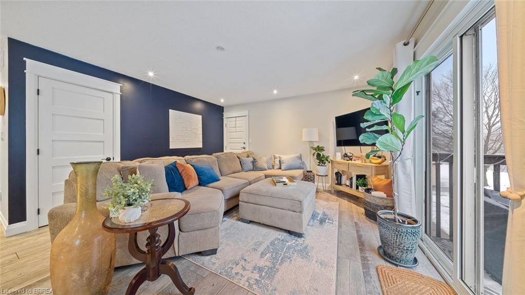 60 Willow Street Property Photo 10