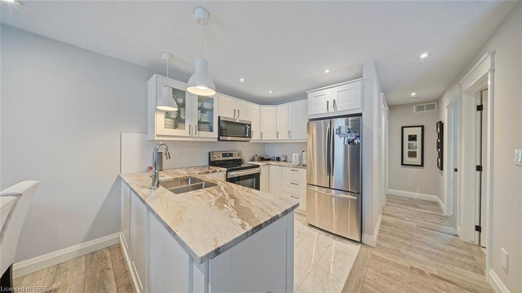 60 Willow Street Property Photo 28