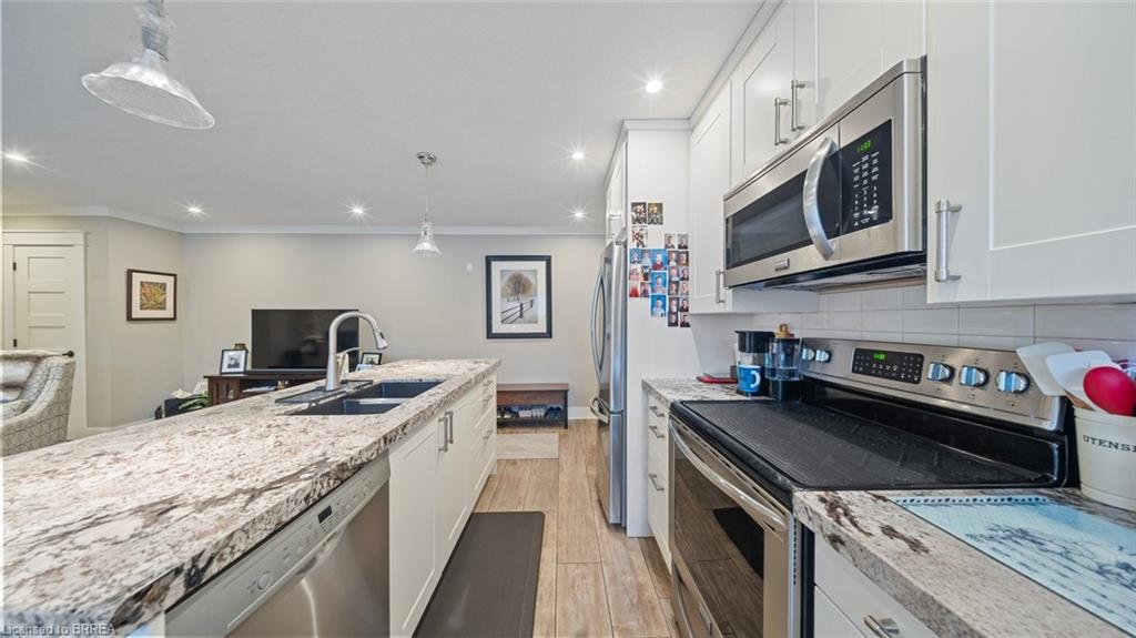 36 Willow Street Property Photo 14