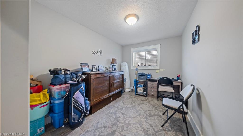 36 Willow Street Property Photo 20