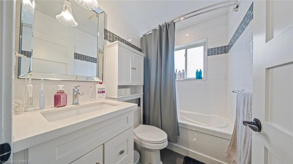36 Willow Street Property Photo 46