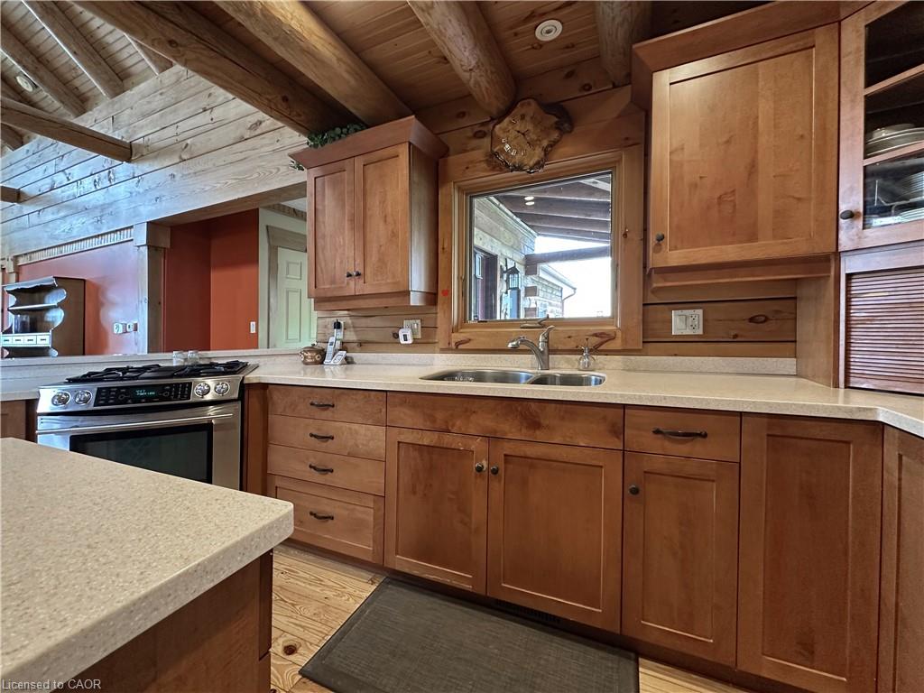 27 Brant Avenue Property Photo 12