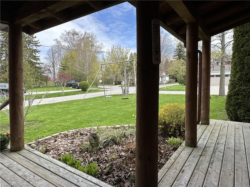 27 Brant Avenue Property Photo 35