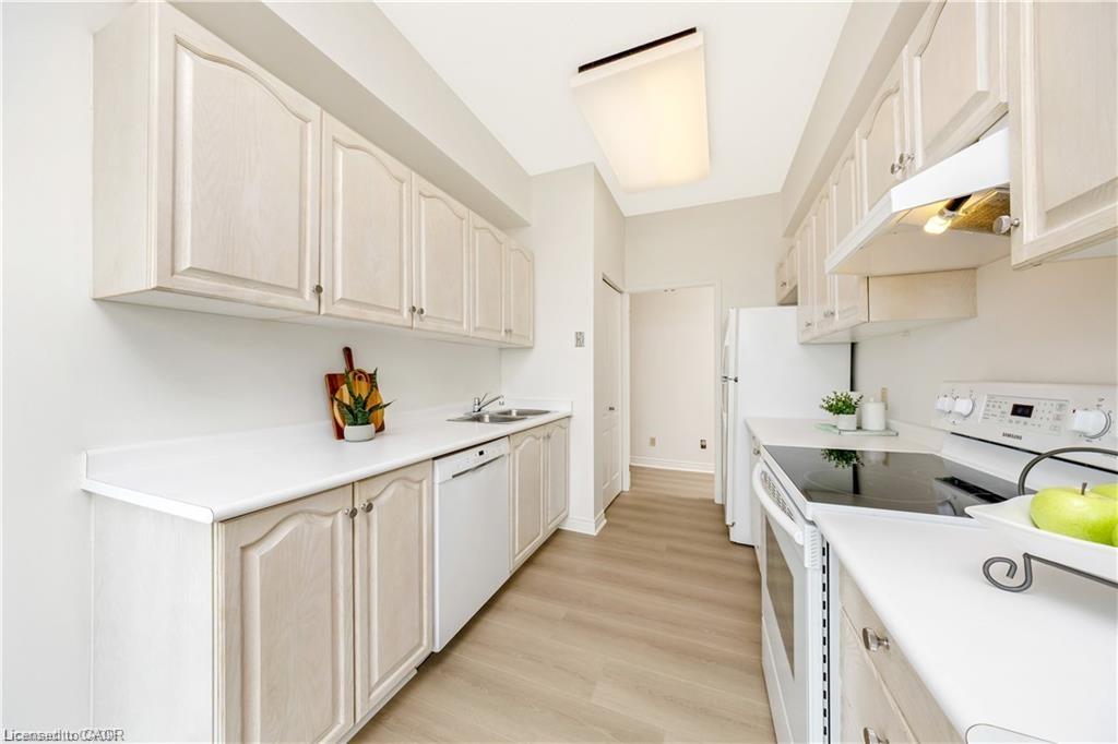 100 Millside Drive Property Photo 22