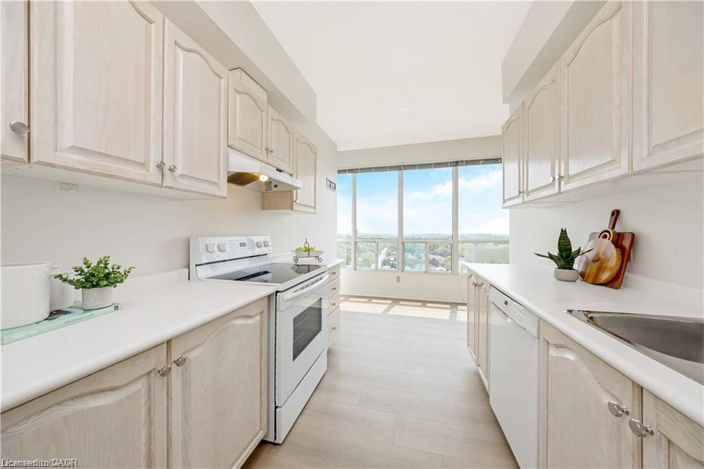 100 Millside Drive Property Photo 24