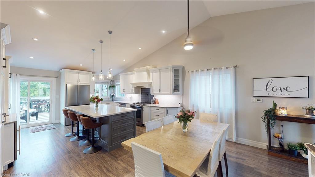 42 Jane Street Property Photo 6