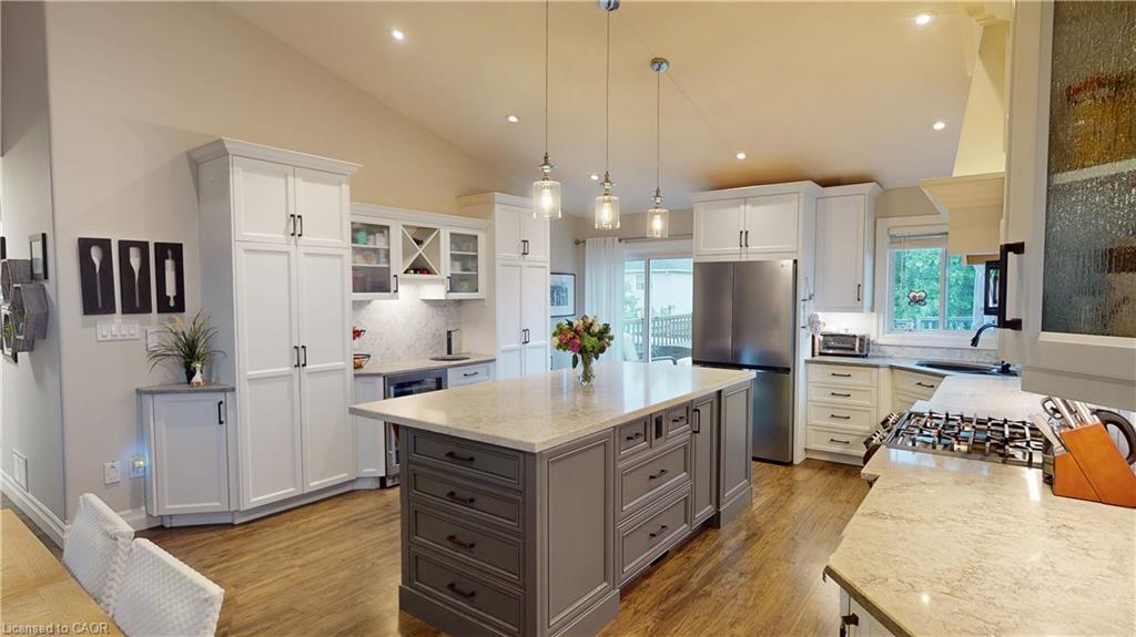 42 Jane Street Property Photo 13