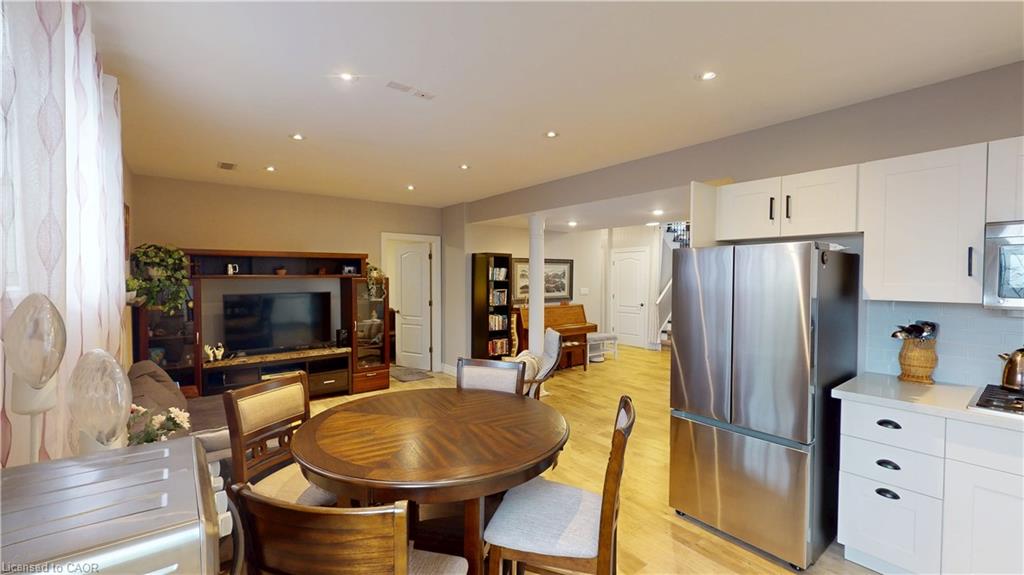 42 Jane Street Property Photo 22