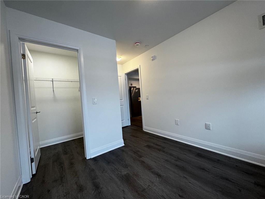 209-1936 Rymal Road E Property Photo 6