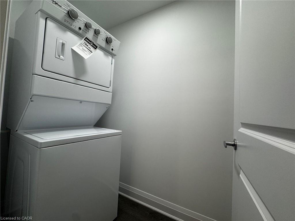 209-1936 Rymal Road E Property Photo 9